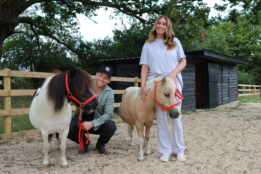Stacey Solomon and Joe Swash become Redwings Guardians