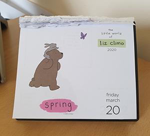 Desk calendar