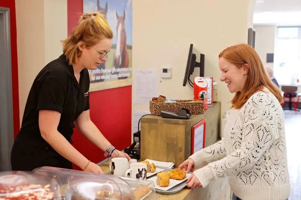 The Redwings Caldecott cafe